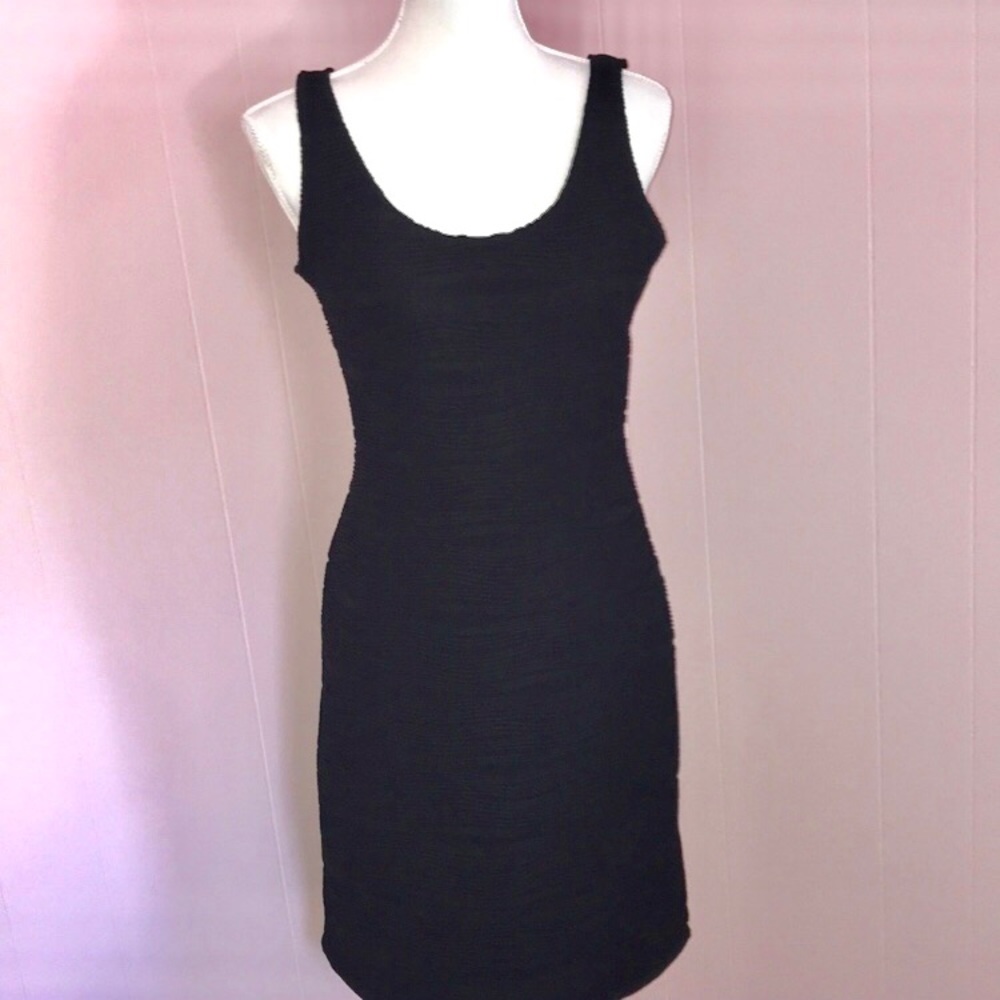 Textured Basic Black  Dress
